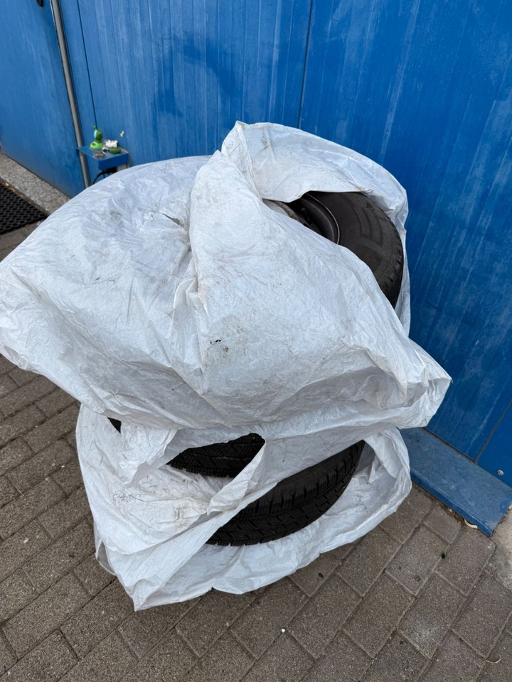 Personenvervoer Hyundai H-1 Travel Comfort 8 SITZER KLIMAA. STANDHEIZUNG: afbeelding 27 Personenvervoer Hyundai H-1 Travel Comfort 8 SITZER KLIMAA. STANDHEIZUNG: afbeelding 27