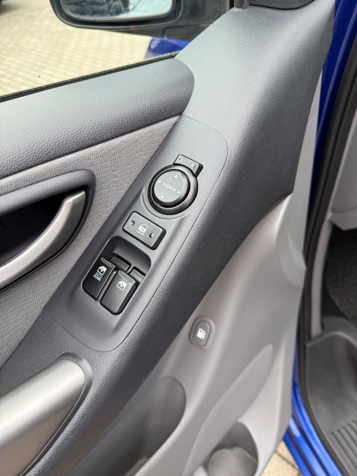 Personenvervoer Hyundai H-1 Travel Comfort 8 SITZER KLIMAA. STANDHEIZUNG: afbeelding 18 Personenvervoer Hyundai H-1 Travel Comfort 8 SITZER KLIMAA. STANDHEIZUNG: afbeelding 18