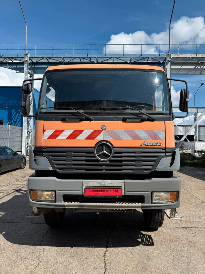 Mercedes-Benz ATEGO 1828 4X4 MEILER + HIAB KRAN 144 FS-3 - Kipper vrachtwagen, Kraanwagen: afbeelding 4 Mercedes-Benz ATEGO 1828 4X4 MEILER + HIAB KRAN 144 FS-3 - Kipper vrachtwagen, Kraanwagen: afbeelding 4