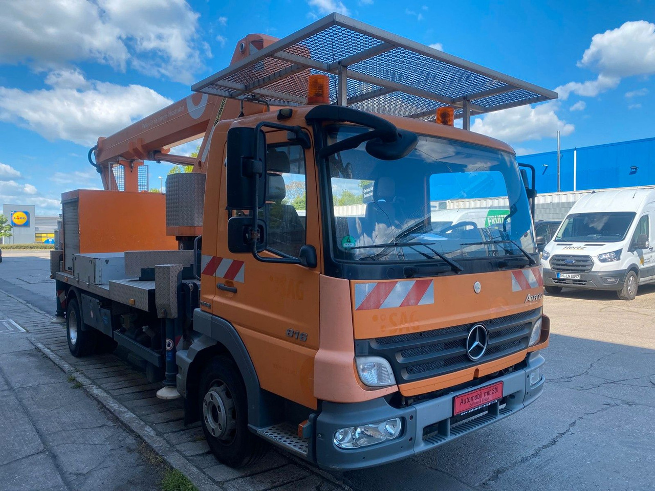 Mercedes-Benz ATEGO WUMAG ELEVANT WT230 23m TÜV - Vrachtwagen hoogwerker: afbeelding 2 Mercedes-Benz ATEGO WUMAG ELEVANT WT230 23m TÜV - Vrachtwagen hoogwerker: afbeelding 2