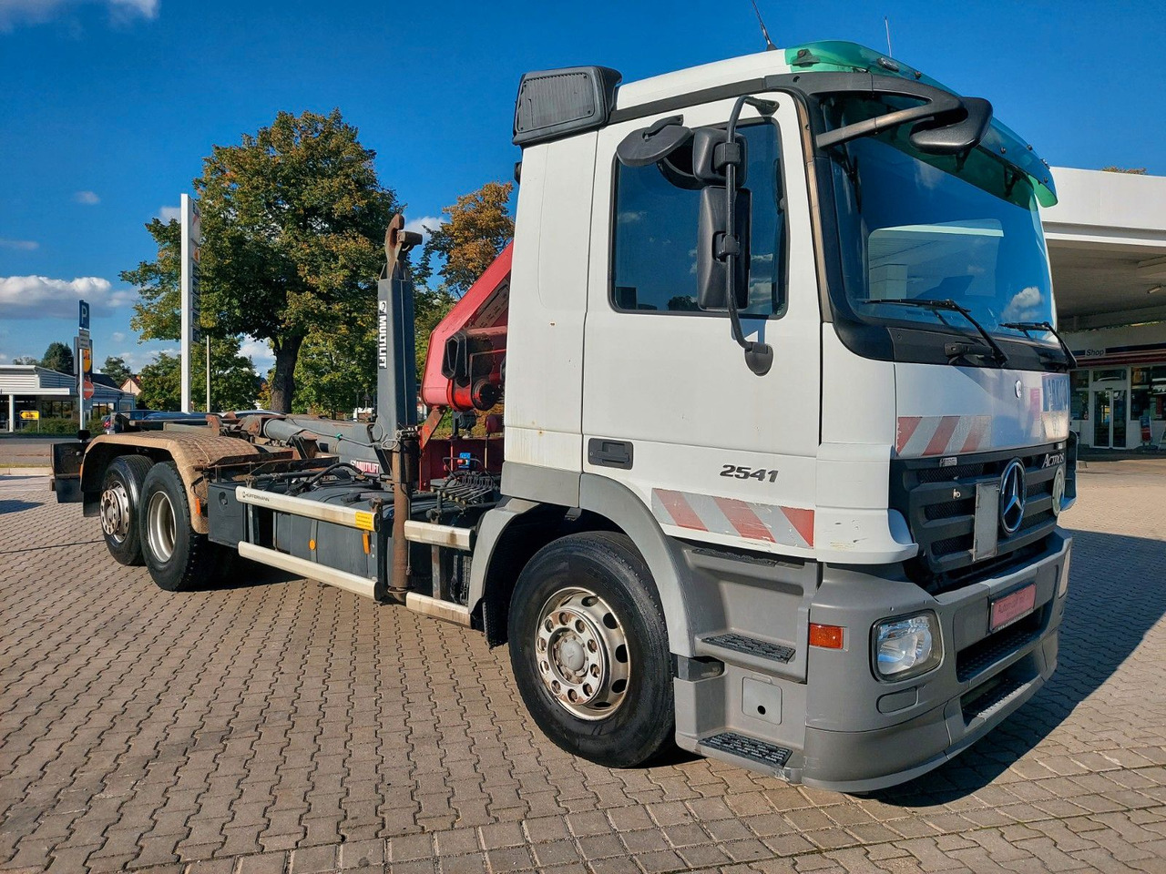 Mercedes-Benz Actros 6-Zyl. 2541 HMF KRAN ABROLLKIPPER - Haakarmsysteem vrachtwagen, Kraanwagen: afbeelding 5 Mercedes-Benz Actros 6-Zyl. 2541 HMF KRAN ABROLLKIPPER - Haakarmsysteem vrachtwagen, Kraanwagen: afbeelding 5
