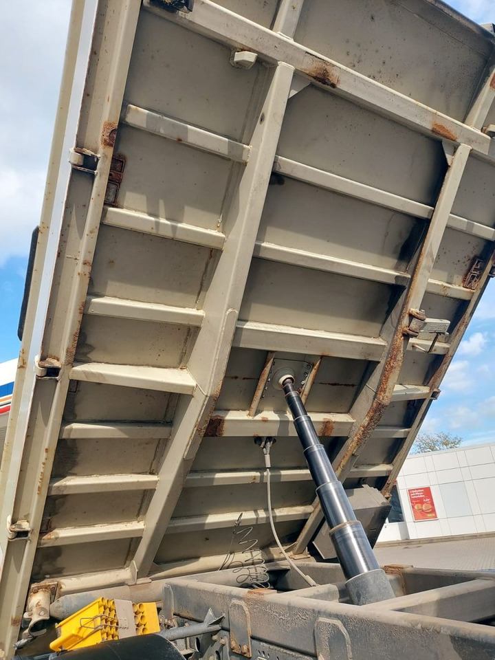 Kipper vrachtwagen, Kraanwagen Mercedes-Benz Atego / 1324 MEILLER 4X4 KRAN ATLAS 116.3 Kipper: afbeelding 17 Kipper vrachtwagen, Kraanwagen Mercedes-Benz Atego / 1324 MEILLER 4X4 KRAN ATLAS 116.3 Kipper: afbeelding 17