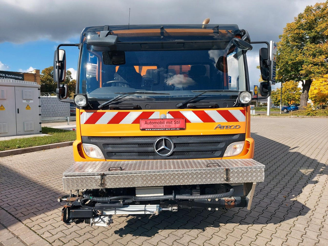 Mercedes-Benz Atego 2 6-Zyl. 4x2 1324 Schmidt SK 600 Klima - Veegwagen: afbeelding 3 Mercedes-Benz Atego 2 6-Zyl. 4x2 1324 Schmidt SK 600 Klima - Veegwagen: afbeelding 3