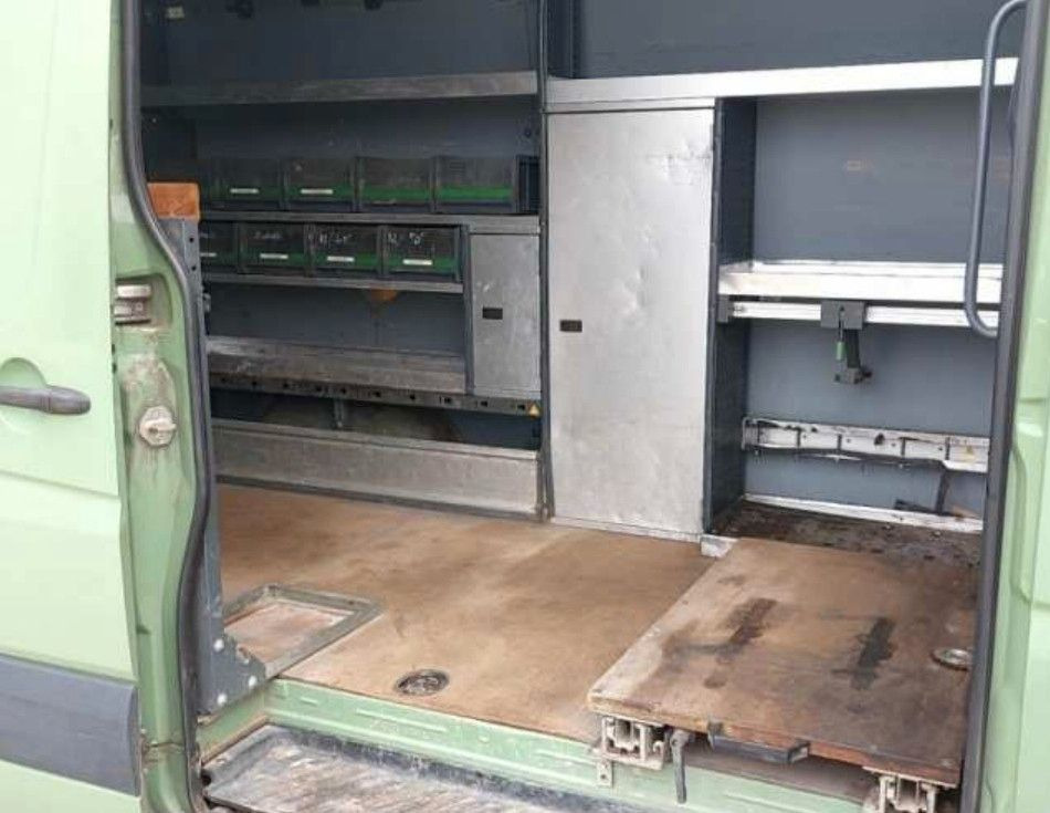 Mercedes-Benz Sprinter II Kasten 316 CDI hoch Klima Standheiz - Personenvervoer: afbeelding 4 Mercedes-Benz Sprinter II Kasten 316 CDI hoch Klima Standheiz - Personenvervoer: afbeelding 4