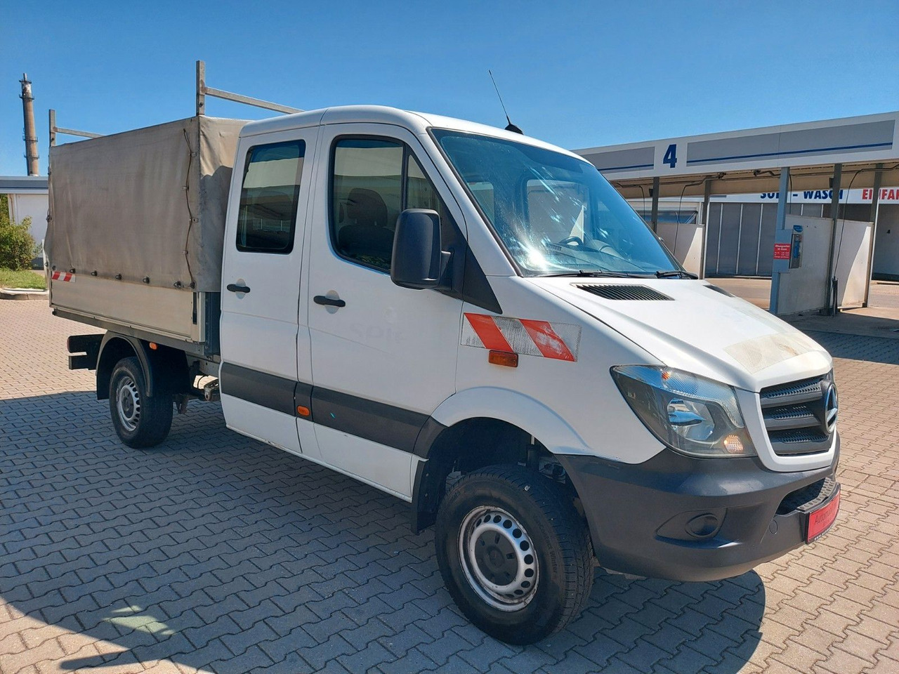 Mercedes-Benz Sprinter II Pritsche DoKa 6 Sitze 316 CDI 4X4 - Personenvervoer: afbeelding 1 Mercedes-Benz Sprinter II Pritsche DoKa 6 Sitze 316 CDI 4X4 - Personenvervoer: afbeelding 1