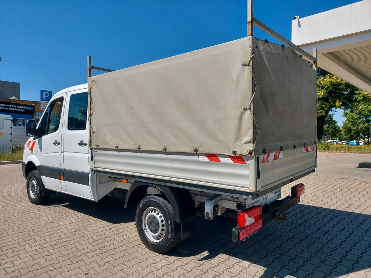 Mercedes-Benz Sprinter II Pritsche DoKa 6 Sitze 316 CDI 4X4 - Personenvervoer: afbeelding 5 Mercedes-Benz Sprinter II Pritsche DoKa 6 Sitze 316 CDI 4X4 - Personenvervoer: afbeelding 5