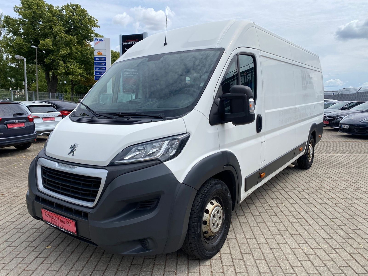 Peugeot Boxer Kasten Hochraum 435 L4H2 Komfort Plus Blue - Personenvervoer: afbeelding 1 Peugeot Boxer Kasten Hochraum 435 L4H2 Komfort Plus Blue - Personenvervoer: afbeelding 1
