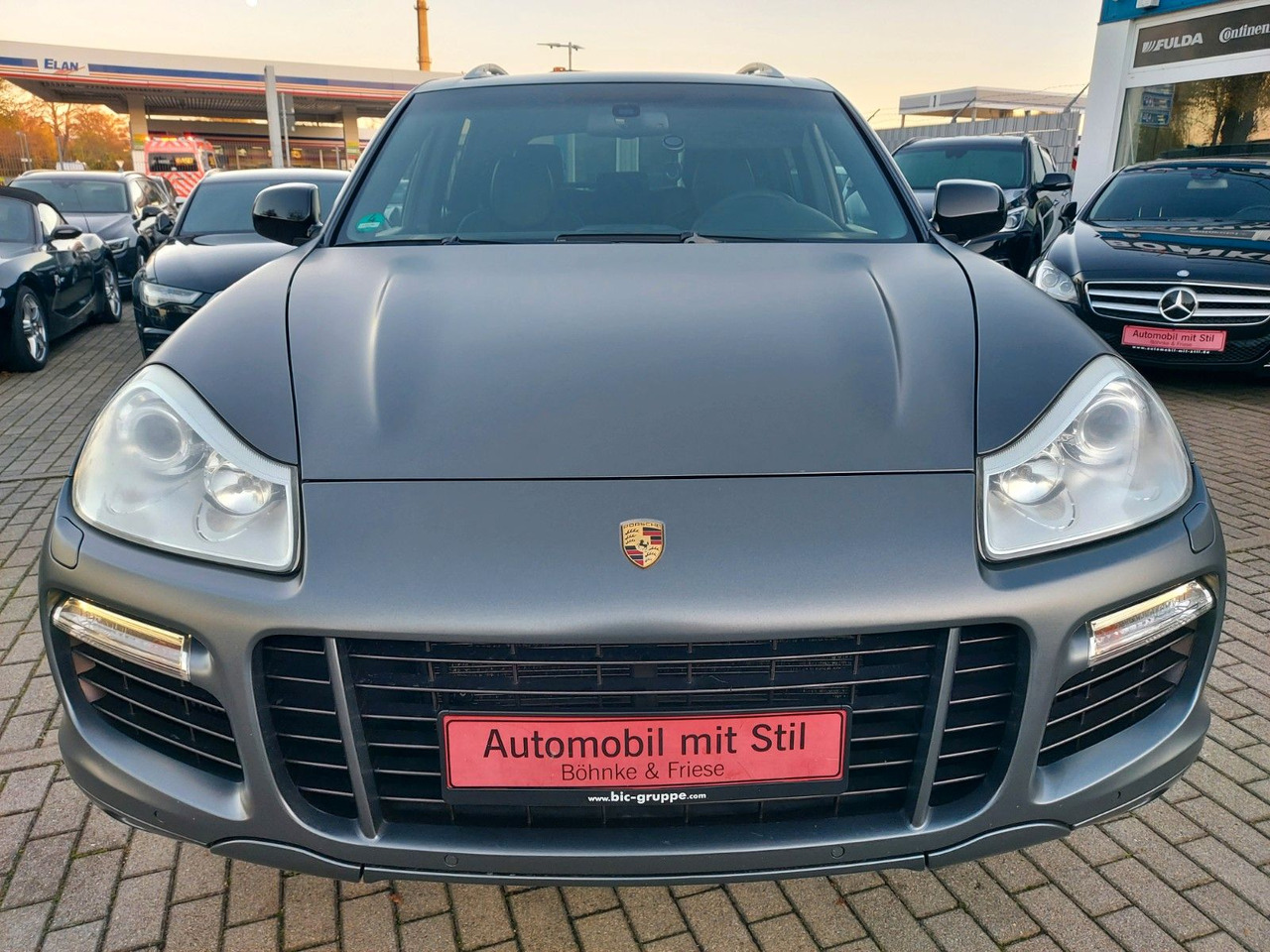 Porsche Cayenne Turbo S Bose Alcantara Navi Luft - SUV: afbeelding 2 Porsche Cayenne Turbo S Bose Alcantara Navi Luft - SUV: afbeelding 2