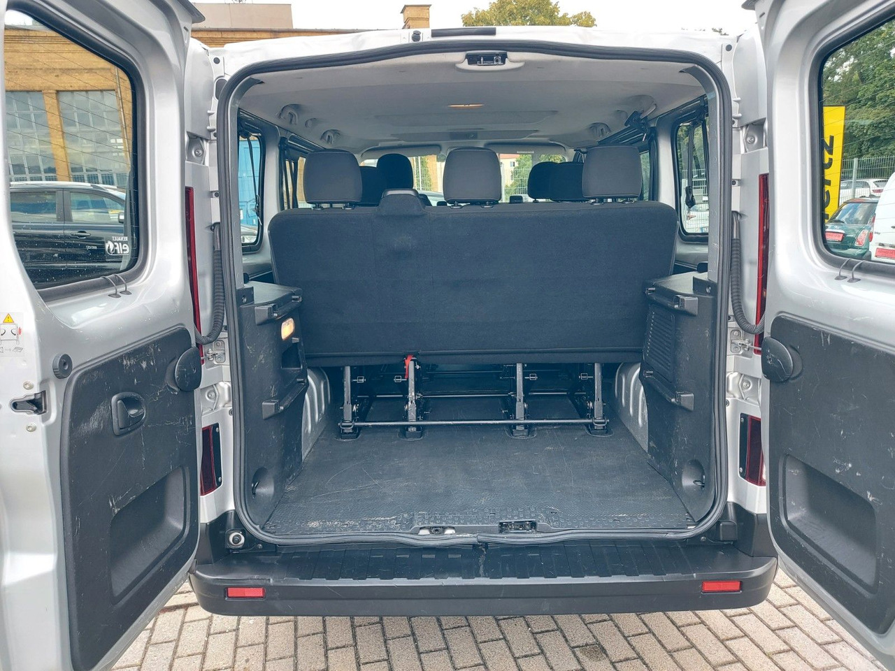 Personenvervoer Renault Trafic Combi L1H1 2,7t  Expression Klima: afbeelding 7