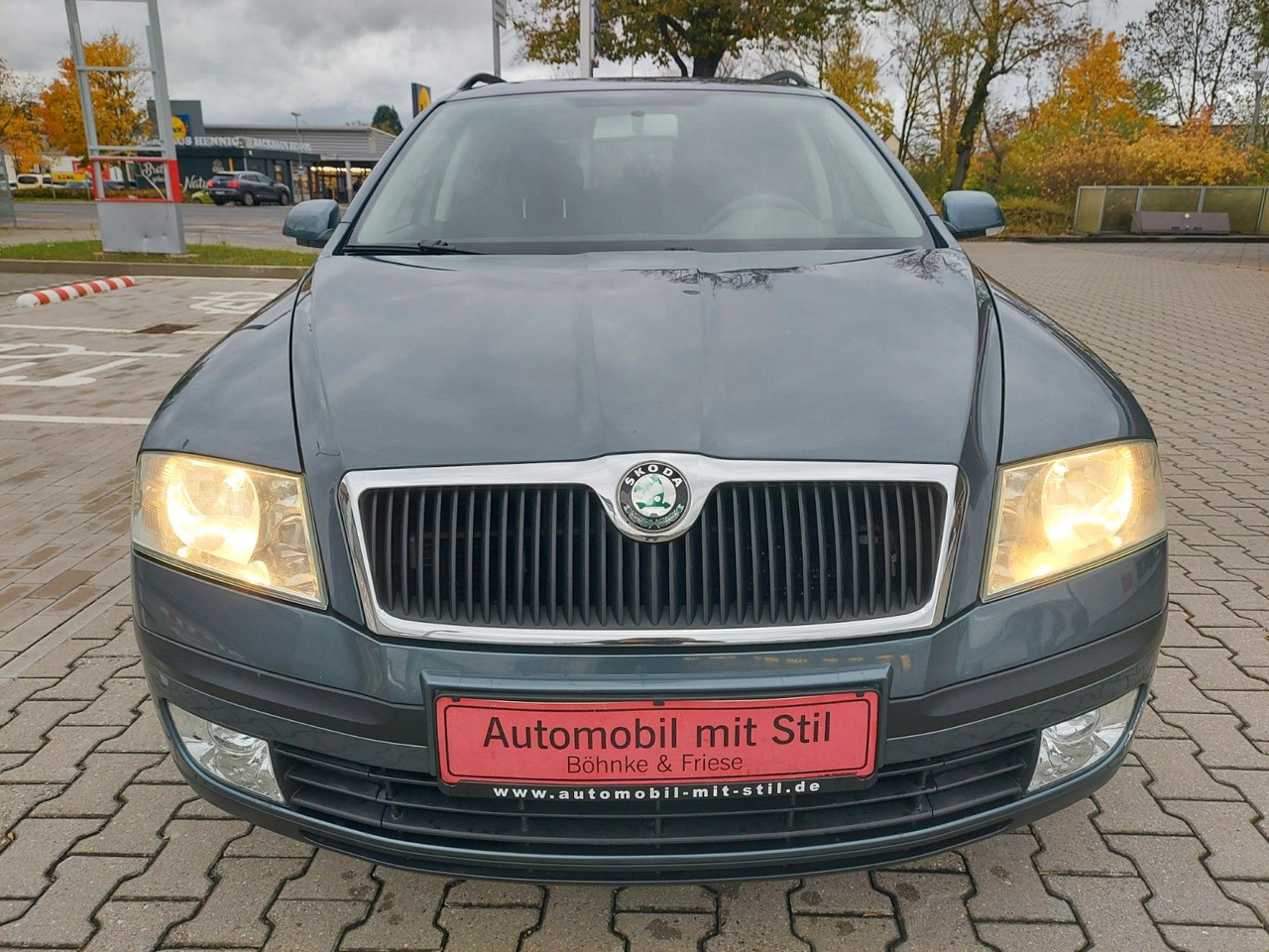 Skoda Octavia Combi Ambiente Klima Navi AHK - Stationwagen: afbeelding 2 Skoda Octavia Combi Ambiente Klima Navi AHK - Stationwagen: afbeelding 2