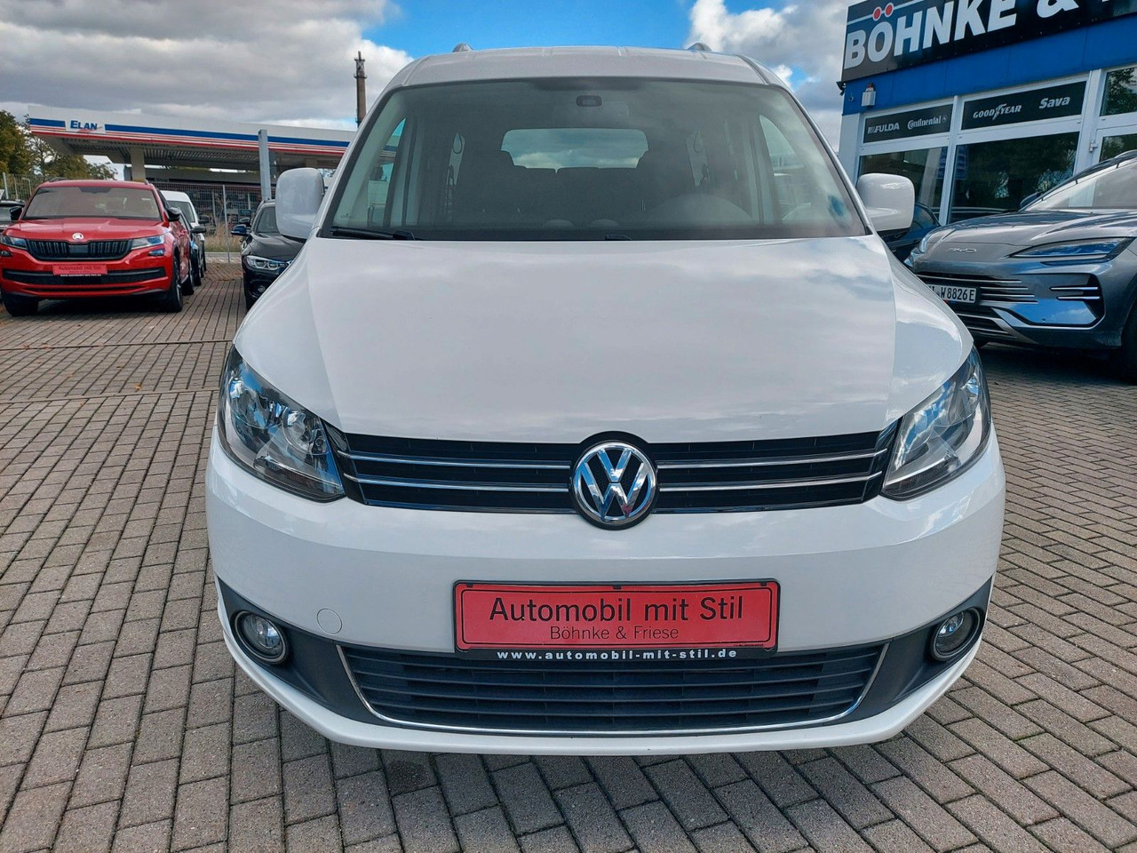 Volkswagen Caddy Kombi Maxi Comfortline 7 Sitze Team - Personenvervoer: afbeelding 3 Volkswagen Caddy Kombi Maxi Comfortline 7 Sitze Team - Personenvervoer: afbeelding 3