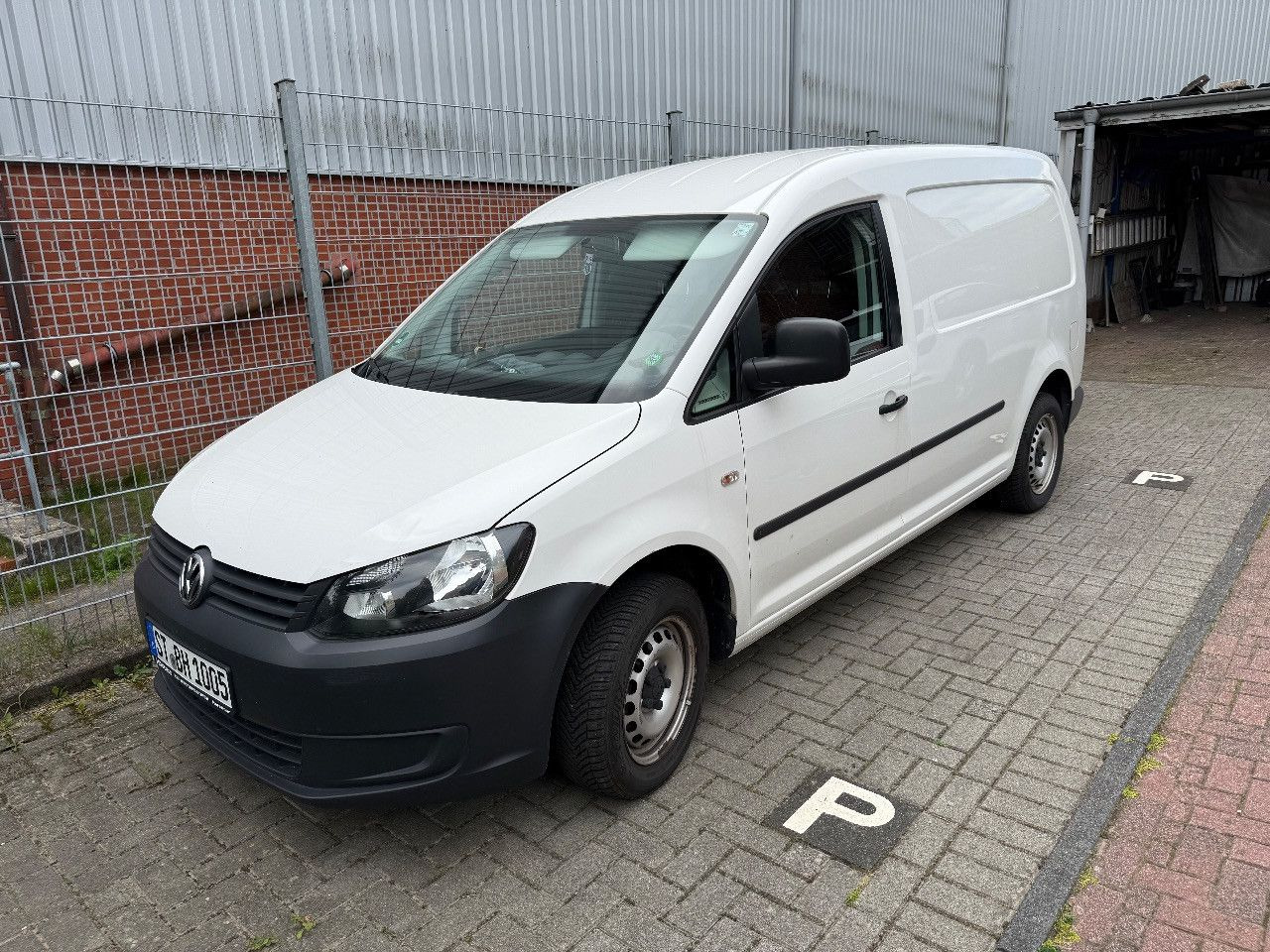Volkswagen Caddy Maxi Kasten/Kombi Maxi DSG KLIMA AHK - Personenvervoer: afbeelding 1 Volkswagen Caddy Maxi Kasten/Kombi Maxi DSG KLIMA AHK - Personenvervoer: afbeelding 1