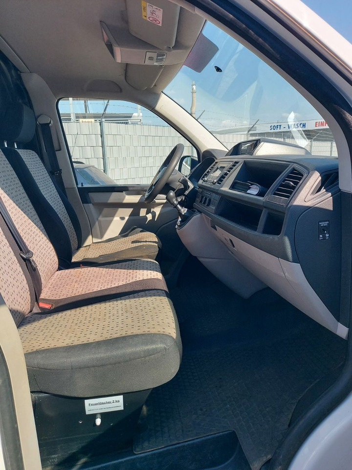 Leasing  Volkswagen T6 Transporter Kasten Kombi lang Motorschaden Volkswagen T6 Transporter Kasten Kombi lang Motorschaden: afbeelding 18