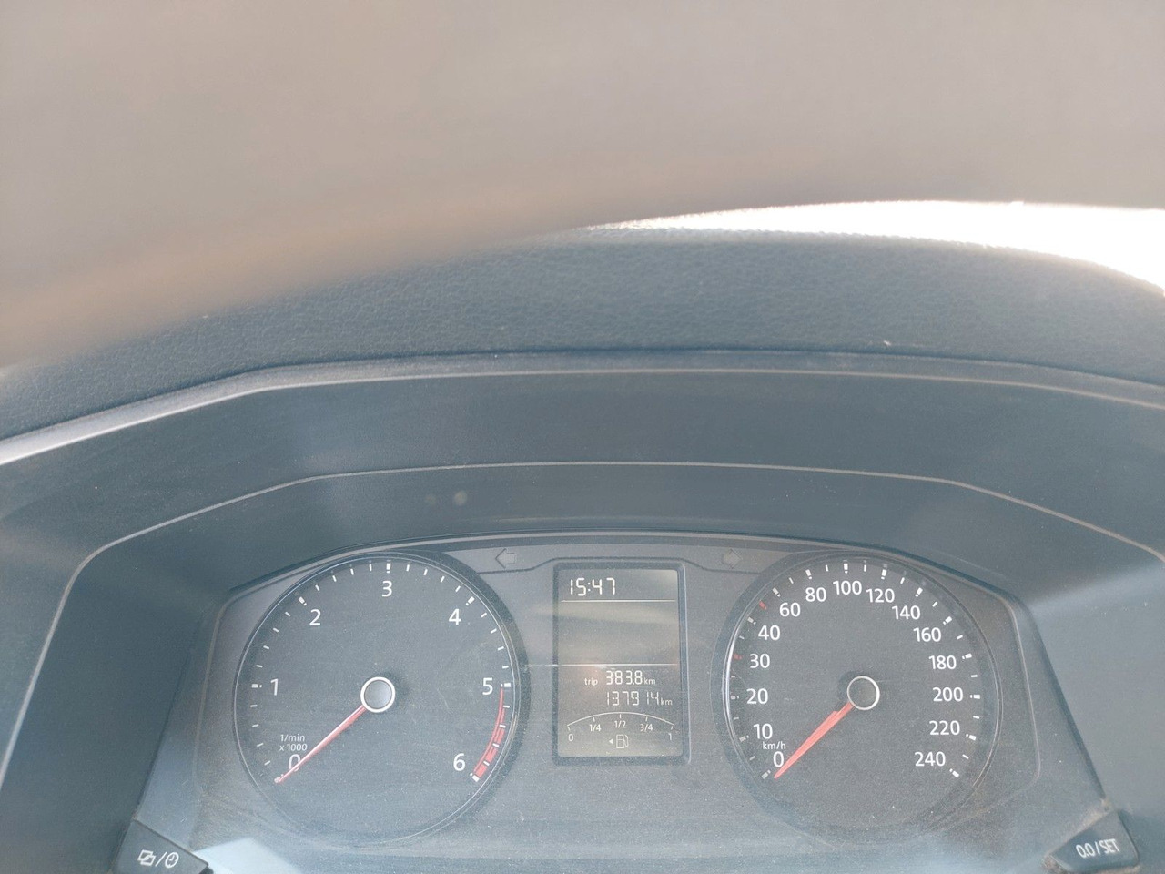 Leasing  Volkswagen T6 Transporter Kasten Kombi lang Motorschaden Volkswagen T6 Transporter Kasten Kombi lang Motorschaden: afbeelding 16