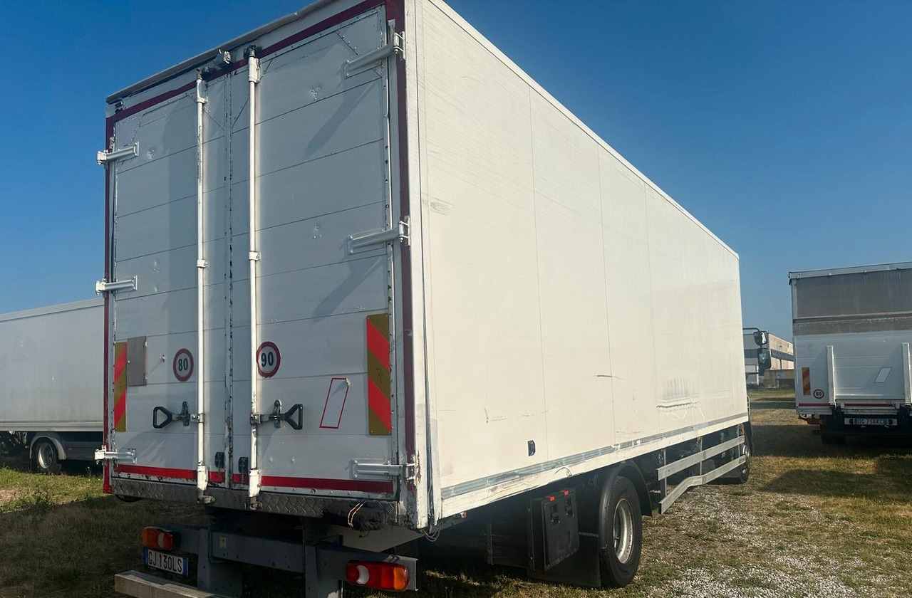 DAF LF 55.220 FURGONE 8 MT. - Bakwagen: afbeelding 3 DAF LF 55.220 FURGONE 8 MT. - Bakwagen: afbeelding 3