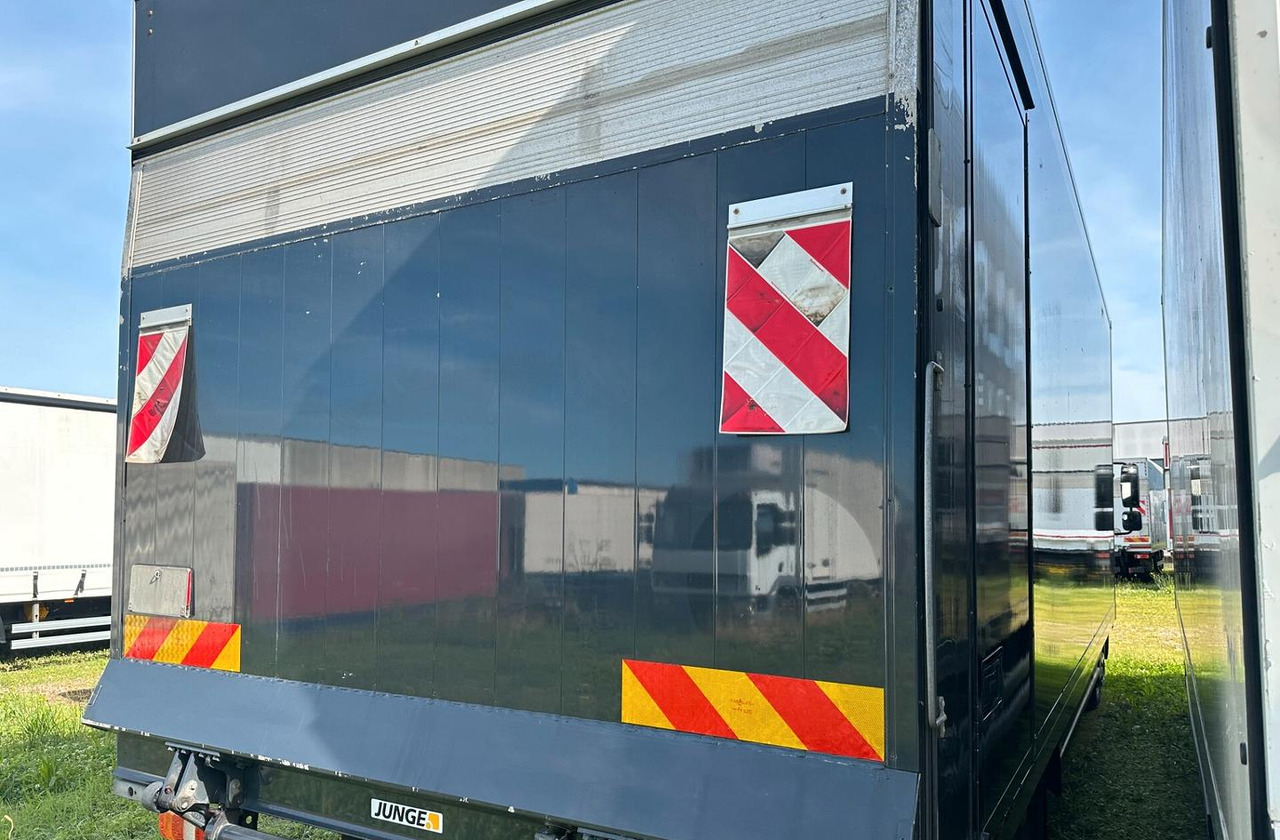 MERCEDES 818 FURGONE 7 MT E SPONDA EURO 6 - Bakwagen: afbeelding 4 MERCEDES 818 FURGONE 7 MT E SPONDA EURO 6 - Bakwagen: afbeelding 4