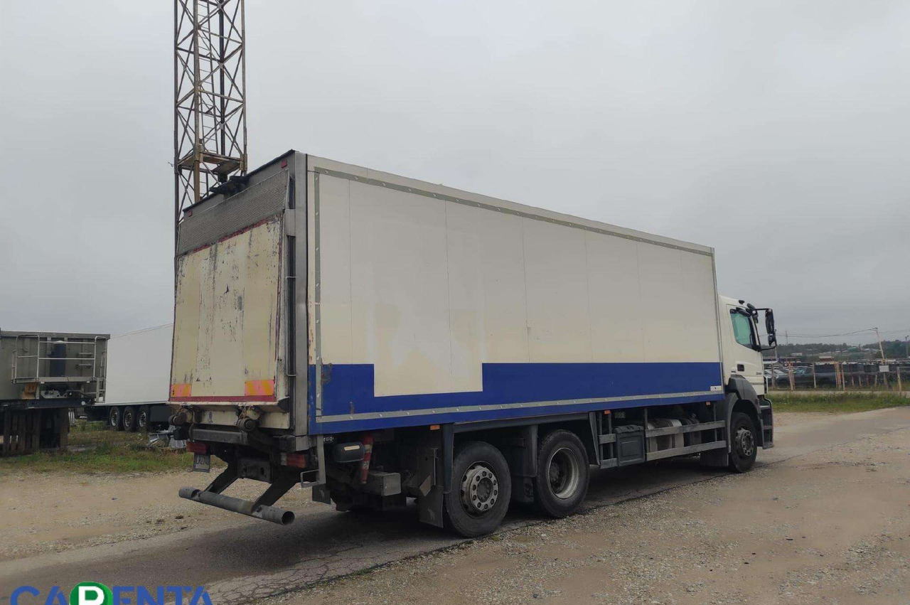 Mercedes-Benz AXOR 940.20 - Koelwagen vrachtwagen: afbeelding 4 Mercedes-Benz AXOR 940.20 - Koelwagen vrachtwagen: afbeelding 4