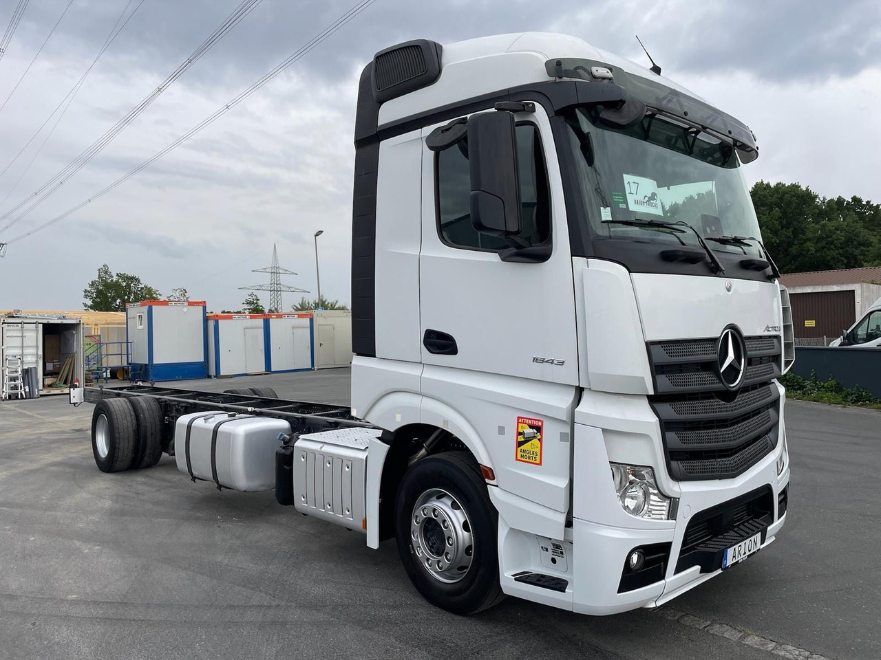 Mercedes-Benz Actros 4 1843 4x2 Fahrgestell/StandAC/ACC/EU6 - Chassis vrachtwagen: afbeelding 1 Mercedes-Benz Actros 4 1843 4x2 Fahrgestell/StandAC/ACC/EU6 - Chassis vrachtwagen: afbeelding 1