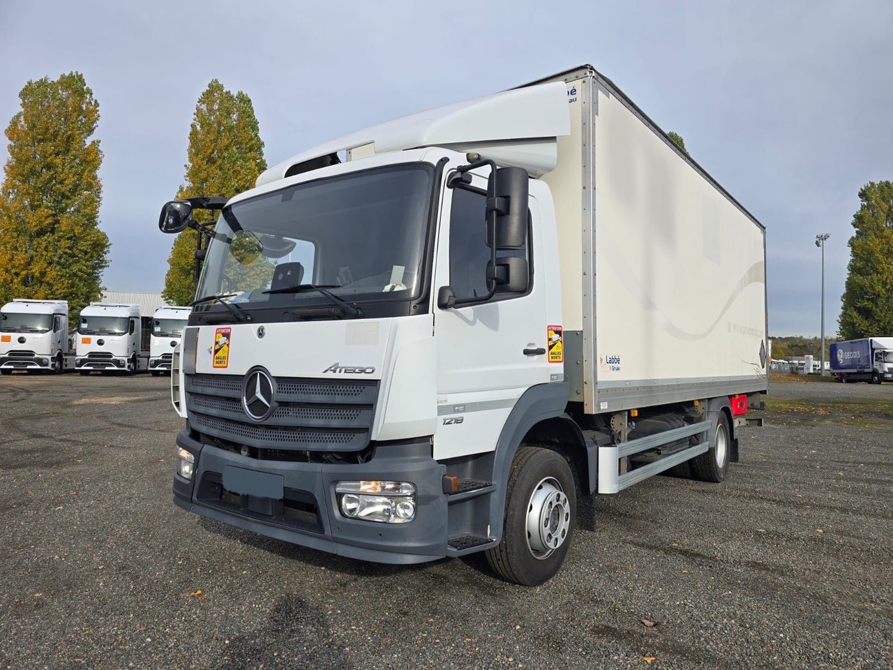 Mercedes-Benz Atego 1218 4x2 Koffer/FULL-ADR/EXIII/LBW/AC/EU6d - Bakwagen: afbeelding 2 Mercedes-Benz Atego 1218 4x2 Koffer/FULL-ADR/EXIII/LBW/AC/EU6d - Bakwagen: afbeelding 2