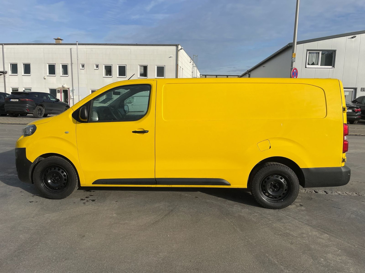 Peugeot Expert Box Pro L3 / 2.0 Blue HDI / More units - Kleine bestelwagen: afbeelding 4 Peugeot Expert Box Pro L3 / 2.0 Blue HDI / More units - Kleine bestelwagen: afbeelding 4