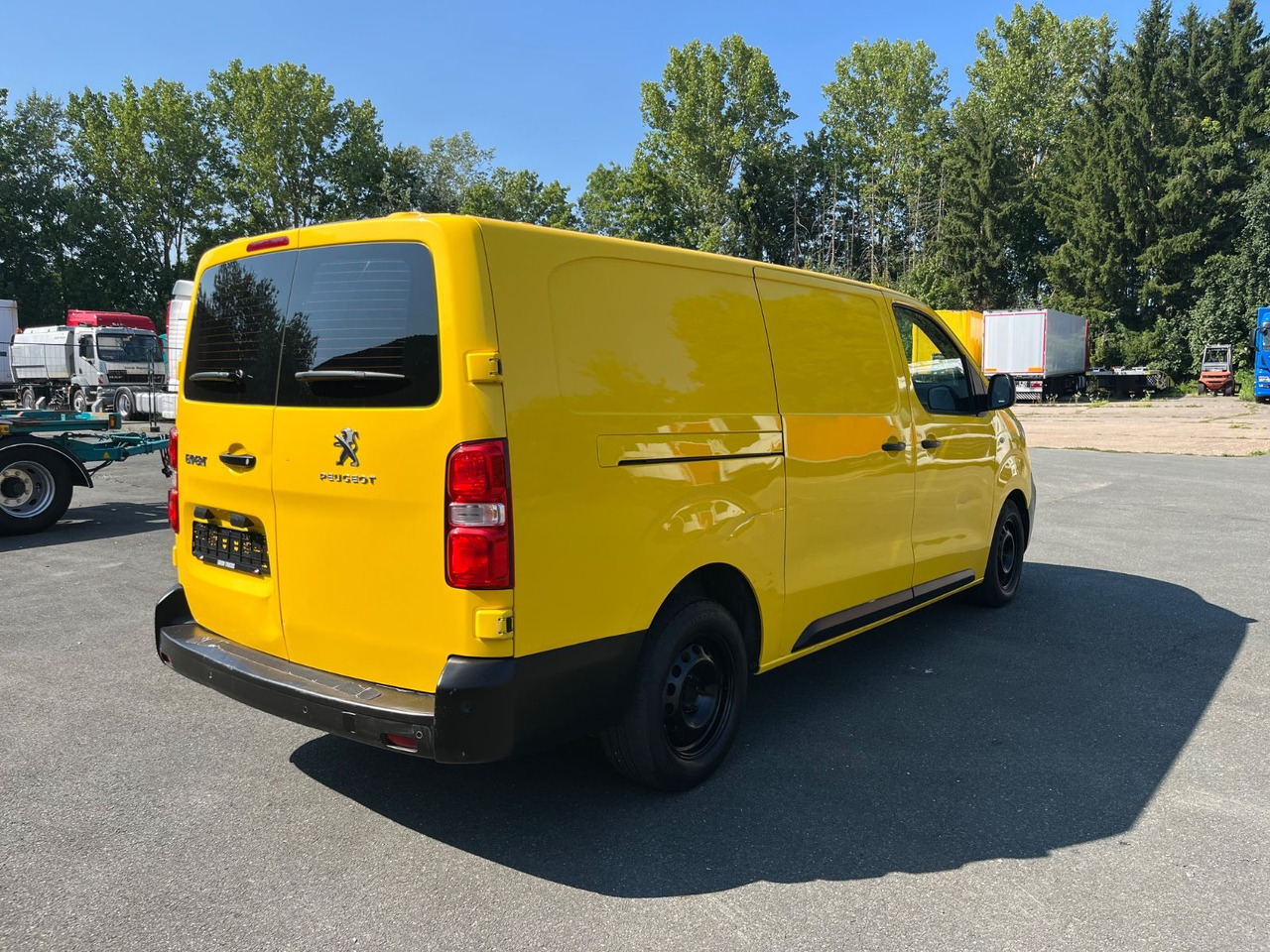 Peugeot Expert Box Pro L3 / 2.0 Blue HDI / More units - Kleine bestelwagen: afbeelding 4 Peugeot Expert Box Pro L3 / 2.0 Blue HDI / More units - Kleine bestelwagen: afbeelding 4