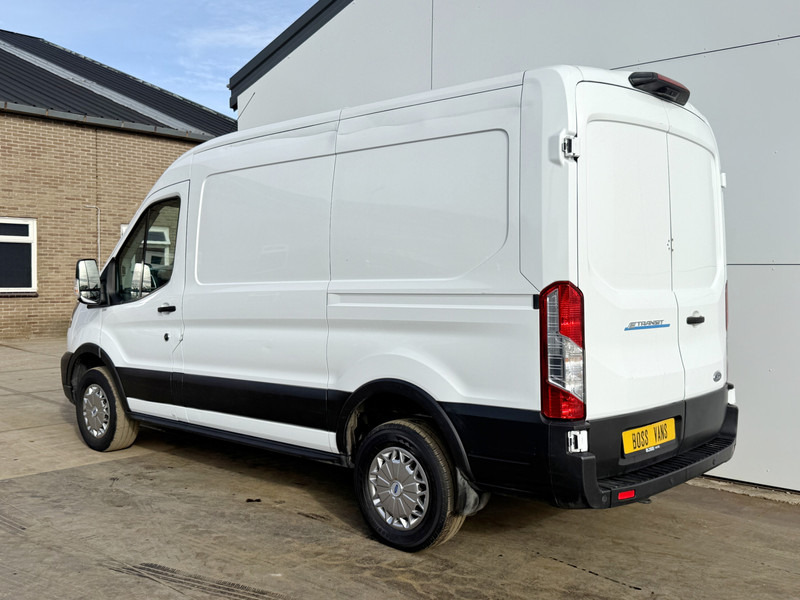 Ford E-Transit 390 75kWh 184PK 390 Elektrisch 75kWh 334km WLTP BEV Snelladen L2H2 Climate Control Tacho Carplay Camera Stoelverwarming Parkeersensoren voor achter Laadkabel - Gesloten bestelwagen, Elektrische bedrijfswagen: afbeelding 2 Ford E-Transit 390 75kWh 184PK 390 Elektrisch 75kWh 334km WLTP BEV Snelladen L2H2 Climate Control Tacho Carplay Camera Stoelverwarming Parkeersensoren voor achter Laadkabel - Gesloten bestelwagen, Elektrische bedrijfswagen: afbeelding 2