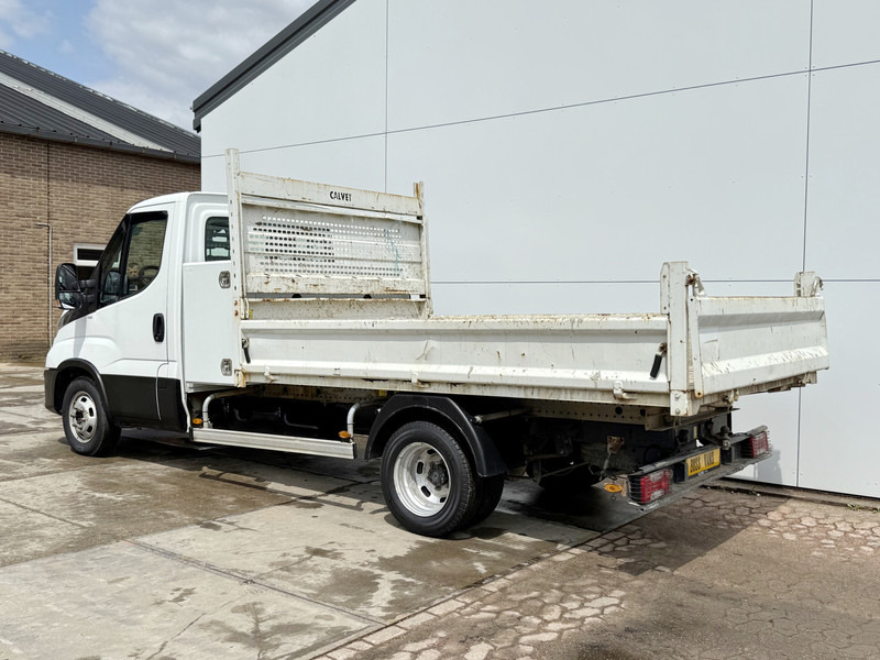 Iveco Daily 35C12 2.3 L3 Kipper Dubbellucht 3.5t Trekhaak Airco Cruise Control Lucht Geveerde Stoel - Kipper bestelwagen: afbeelding 3 Iveco Daily 35C12 2.3 L3 Kipper Dubbellucht 3.5t Trekhaak Airco Cruise Control Lucht Geveerde Stoel - Kipper bestelwagen: afbeelding 3