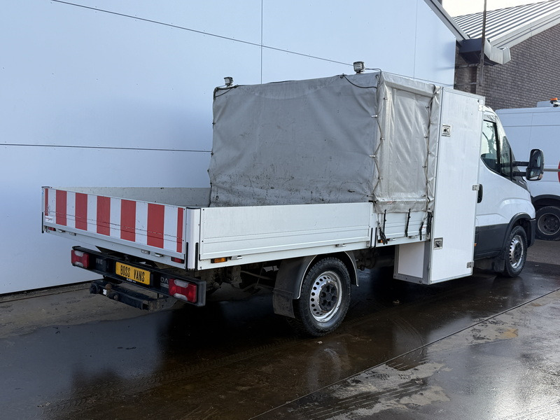 Iveco Daily 35S16 2.3 Automaat Camera Cruise Control Navigatie Trekhaak Open Laadbak - Bestelwagen met open laadbak: afbeelding 4 Iveco Daily 35S16 2.3 Automaat Camera Cruise Control Navigatie Trekhaak Open Laadbak - Bestelwagen met open laadbak: afbeelding 4