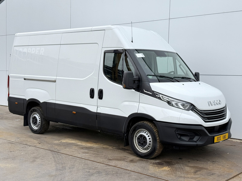 Iveco Daily 35S16 2.3 Laadklep Automaat LED Climate Control Cruise Control Camera Navigatie - Gesloten bestelwagen: afbeelding 4 Iveco Daily 35S16 2.3 Laadklep Automaat LED Climate Control Cruise Control Camera Navigatie - Gesloten bestelwagen: afbeelding 4