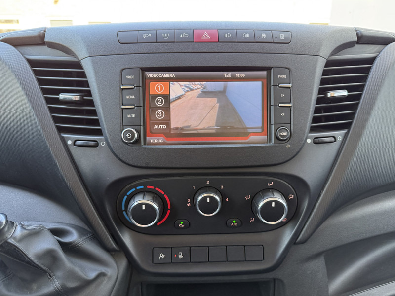 Leasing Iveco Daily 35S16 L2H2 Airco Cruise Control Camera 3.5t Trekhaak Iveco Daily 35S16 L2H2 Airco Cruise Control Camera 3.5t Trekhaak: afbeelding 15