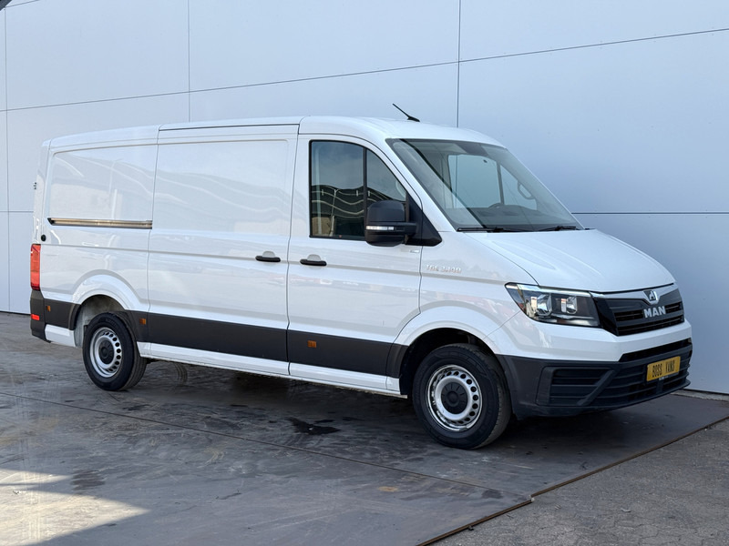 MAN TGE 3.140 2.0 TDI L3H2 Airco Cruise Control Trekhaak Carplay Camera Navigatie - Gesloten bestelwagen: afbeelding 4 MAN TGE 3.140 2.0 TDI L3H2 Airco Cruise Control Trekhaak Carplay Camera Navigatie - Gesloten bestelwagen: afbeelding 4