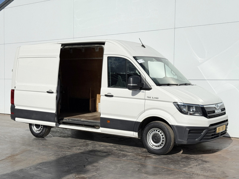 MAN TGE 3.140 2.0 TDI L3H3 Airco Cruise Control Trekhaak Carplay Camera Navigatie - Gesloten bestelwagen: afbeelding 5 MAN TGE 3.140 2.0 TDI L3H3 Airco Cruise Control Trekhaak Carplay Camera Navigatie - Gesloten bestelwagen: afbeelding 5