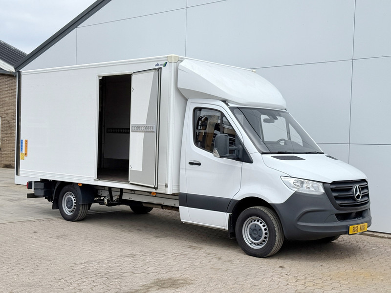 Mercedes-Benz Sprinter 315 1.9 CDI Automaat Laadklep Airco Cruise Control Carplay Bakwagen Meubelbak Koffer - Bestelwagen gesloten laadbak: afbeelding 5 Mercedes-Benz Sprinter 315 1.9 CDI Automaat Laadklep Airco Cruise Control Carplay Bakwagen Meubelbak Koffer - Bestelwagen gesloten laadbak: afbeelding 5