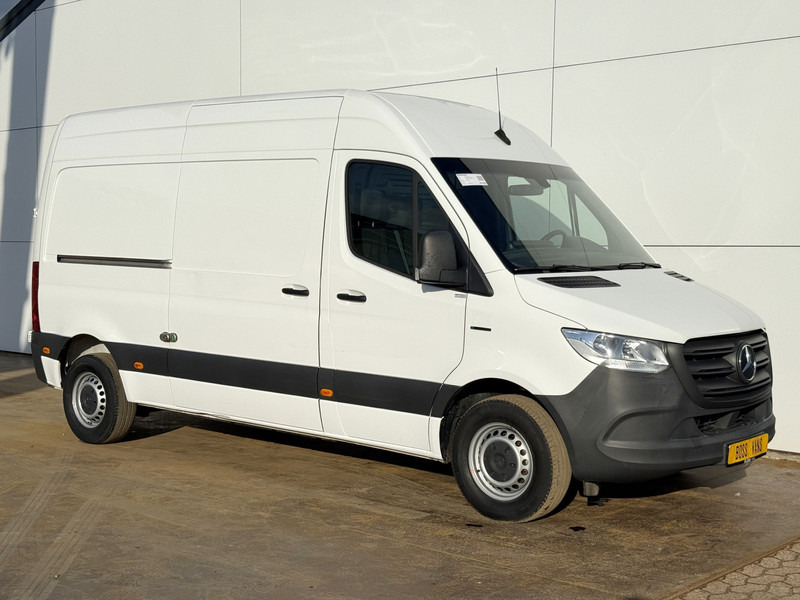Mercedes-Benz eSprinter 312 ALL-IN PRIJS L2H2 55kWh 168km WLTP 80kw Snelladen Climate Control Camera Stoelverwarming Laadkabel - Gesloten bestelwagen, Elektrische bedrijfswagen: afbeelding 4 Mercedes-Benz eSprinter 312 ALL-IN PRIJS L2H2 55kWh 168km WLTP 80kw Snelladen Climate Control Camera Stoelverwarming Laadkabel - Gesloten bestelwagen, Elektrische bedrijfswagen: afbeelding 4