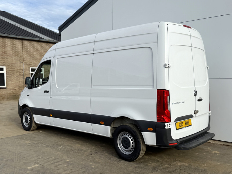 Mercedes-Benz eSprinter 312 ALL-IN PRIJS L2H2 55kWh 168km WLTP 80kw Snelladen Climate Control Stoelverwarming - Gesloten bestelwagen, Elektrische bedrijfswagen: afbeelding 2 Mercedes-Benz eSprinter 312 ALL-IN PRIJS L2H2 55kWh 168km WLTP 80kw Snelladen Climate Control Stoelverwarming - Gesloten bestelwagen, Elektrische bedrijfswagen: afbeelding 2