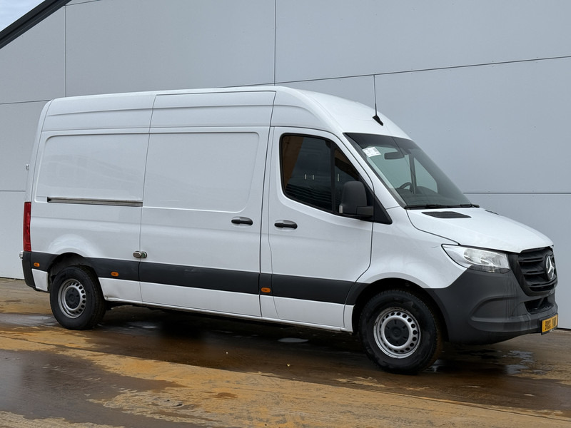 Mercedes-Benz eSprinter eSprinter 312 L2H2 100% Elektrisch 55kWh 168km WLTP 80kw Snelladen Climate Control Camera Stoelverwarming Laadkabel - Gesloten bestelwagen, Elektrische bedrijfswagen: afbeelding 4 Mercedes-Benz eSprinter eSprinter 312 L2H2 100% Elektrisch 55kWh 168km WLTP 80kw Snelladen Climate Control Camera Stoelverwarming Laadkabel - Gesloten bestelwagen, Elektrische bedrijfswagen: afbeelding 4