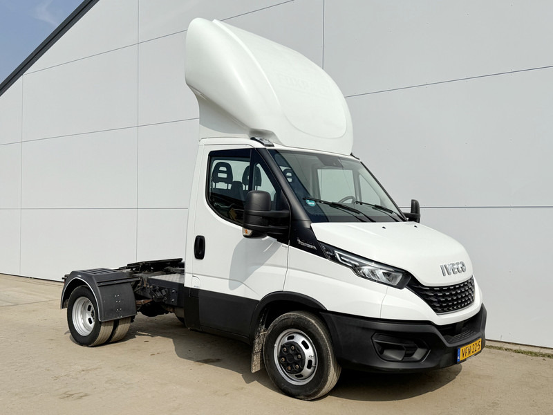 Iveco Daily 40C16 Automaat 8.796 kg GCW BE-Trekker BE-Combi Airco Cruise Control - Trekker: afbeelding 4 Iveco Daily 40C16 Automaat 8.796 kg GCW BE-Trekker BE-Combi Airco Cruise Control - Trekker: afbeelding 4