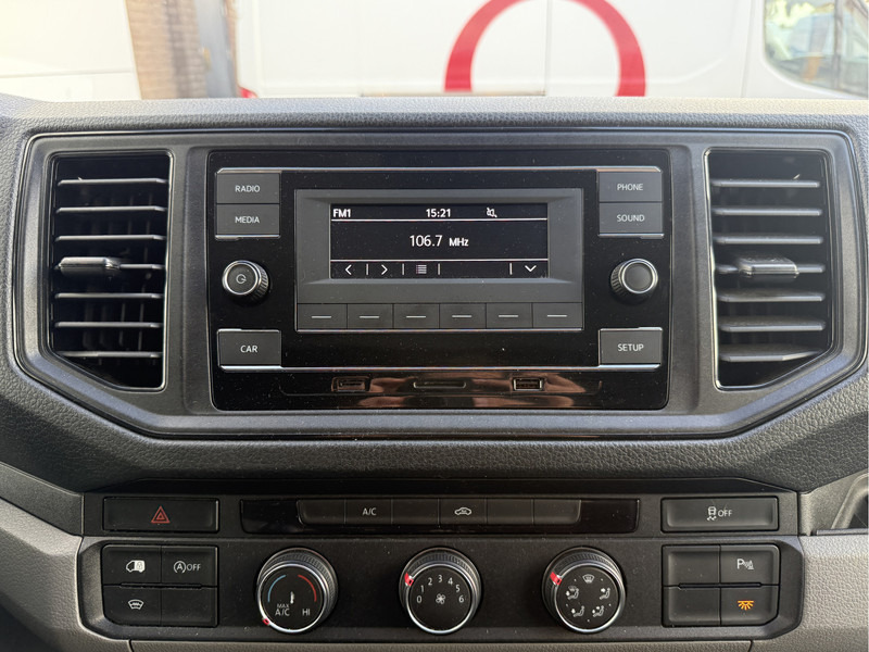 Kleine bestelwagen Volkswagen Crafter Volkswagen Crafter 2.0 TDI 102PK L3H2 Airco Lat betimmering Parkeersensoren voor achter: afbeelding 20 Kleine bestelwagen Volkswagen Crafter Volkswagen Crafter 2.0 TDI 102PK L3H2 Airco Lat betimmering Parkeersensoren voor achter: afbeelding 20