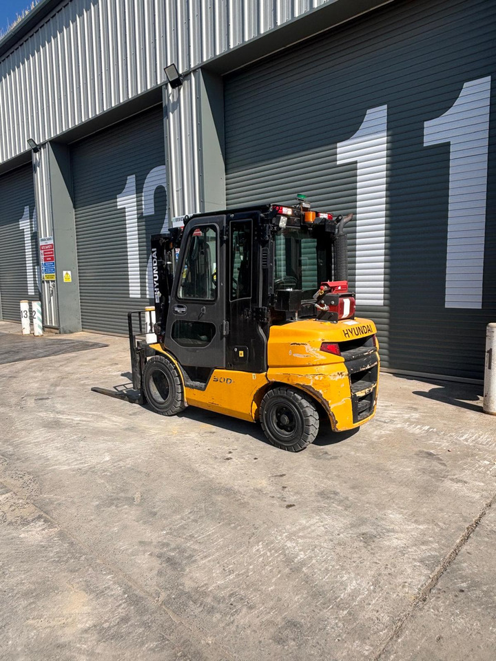 Hyundai 30D-9E - Verreiker: afbeelding 3 Hyundai 30D-9E - Verreiker: afbeelding 3