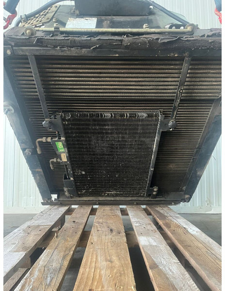 Liebherr A904 Li/A904C Li/R904/R904C - Radiateur: afbeelding 3 Liebherr A904 Li/A904C Li/R904/R904C - Radiateur: afbeelding 3