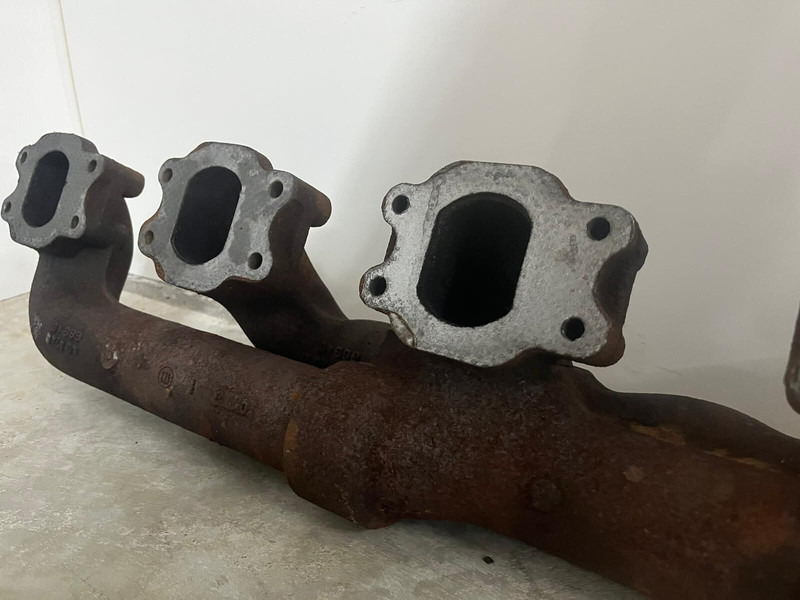 Liebherr A974 / P974 / R942 / R944 / R974 - A 974 / P 974 / R 942 / R 944 / R 974 - Motor en onderdelen: afbeelding 3 Liebherr A974 / P974 / R942 / R944 / R974 - A 974 / P 974 / R 942 / R 944 / R 974 - Motor en onderdelen: afbeelding 3