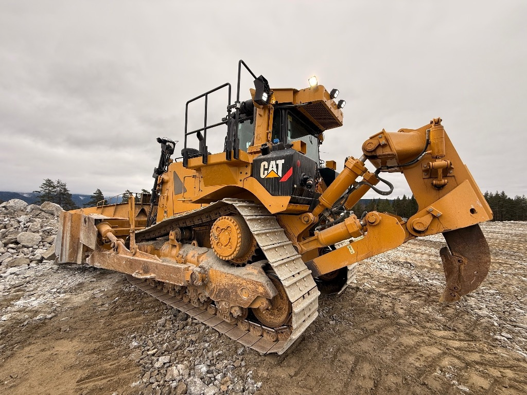 CAT D 8 T - Bulldozer: afbeelding 1 CAT D 8 T - Bulldozer: afbeelding 1