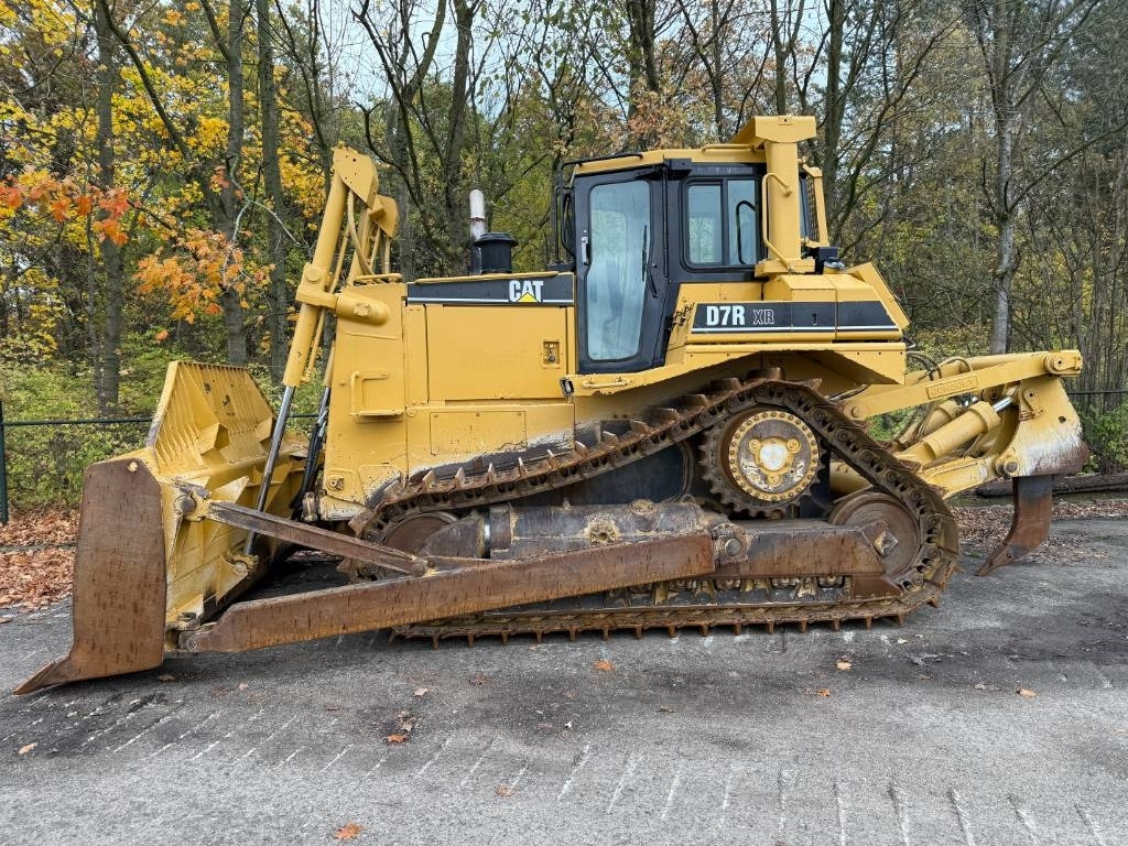 CAT D7R XR CE / LOW HOURS / TOP CONDITION - Bulldozer: afbeelding 2 CAT D7R XR CE / LOW HOURS / TOP CONDITION - Bulldozer: afbeelding 2