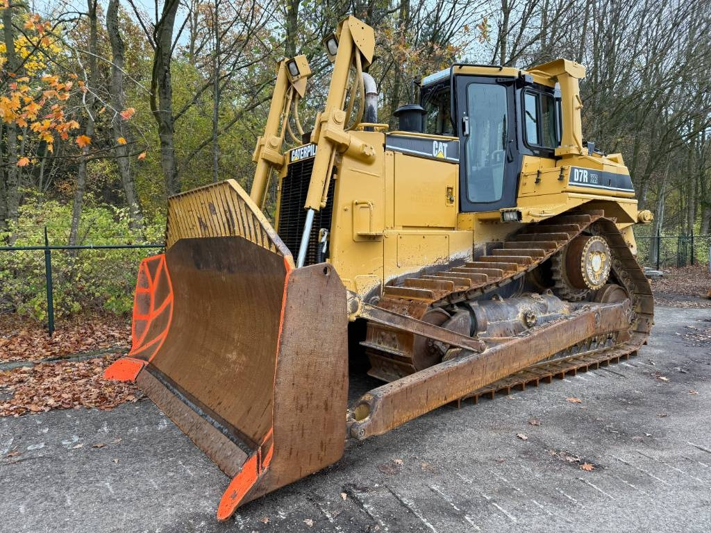CAT D7R XR CE / LOW HOURS / TOP CONDITION - Bulldozer: afbeelding 1 CAT D7R XR CE / LOW HOURS / TOP CONDITION - Bulldozer: afbeelding 1