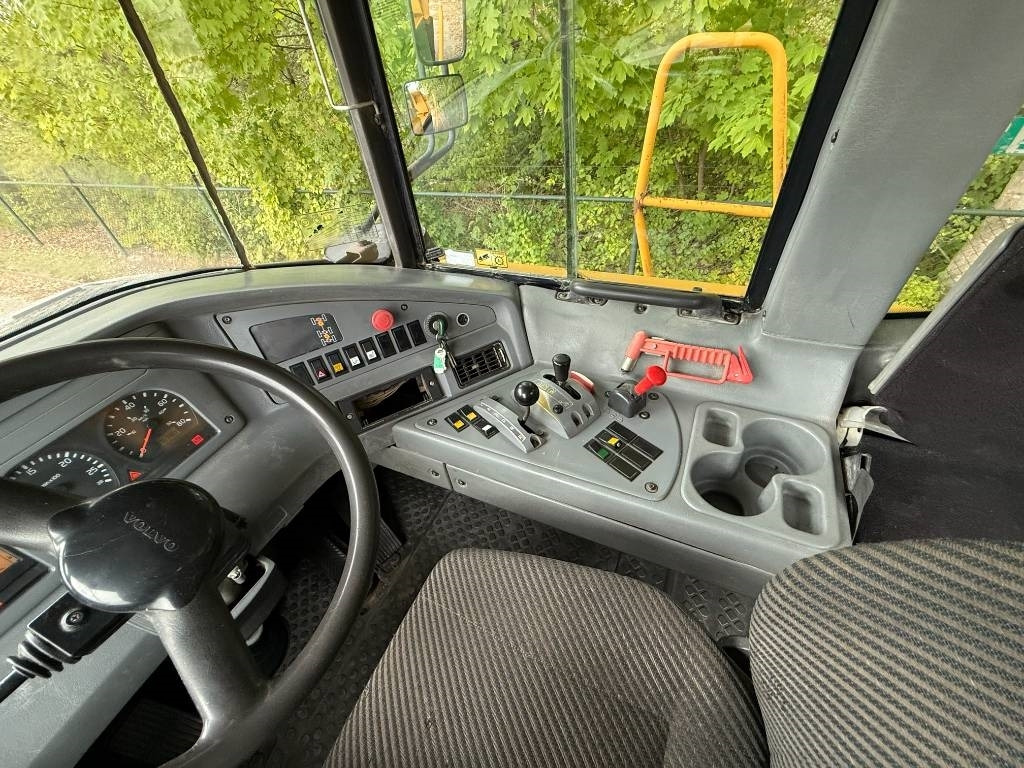 Kiepwagen met knikbesturing Volvo A 25 D: afbeelding 9