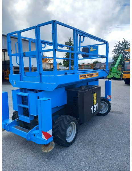 Genie GS 3369 RT - Schaarlift: afbeelding 2 Genie GS 3369 RT - Schaarlift: afbeelding 2
