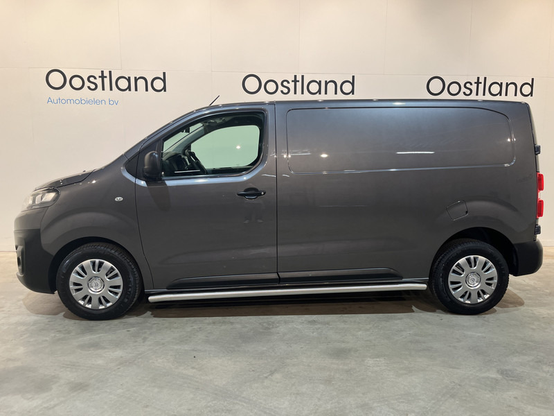 Citroën Jumpy 2.0 BlueHDI L2 120 PK / Euro 6 / Airco / Cruise Control / CarPlay / PDC / Navigatie / 3-Zits - Kleine bestelwagen: afbeelding 2 Citroën Jumpy 2.0 BlueHDI L2 120 PK / Euro 6 / Airco / Cruise Control / CarPlay / PDC / Navigatie / 3-Zits - Kleine bestelwagen: afbeelding 2