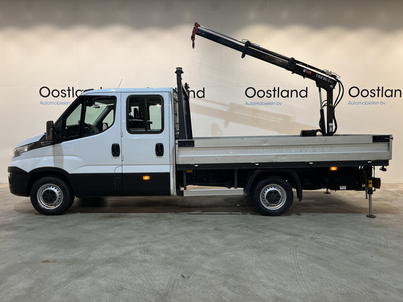 Iveco Daily 35S18D 3.0 375 Automaat Open Laadbak / Hiab Kraan / Euro 6 / Trekhaak 3500 KG / Airco / Camera / Navigatie / 3-Zits / 67.000 KM !! - Bestelwagen met open laadbak: afbeelding 2 Iveco Daily 35S18D 3.0 375 Automaat Open Laadbak / Hiab Kraan / Euro 6 / Trekhaak 3500 KG / Airco / Camera / Navigatie / 3-Zits / 67.000 KM !! - Bestelwagen met open laadbak: afbeelding 2
