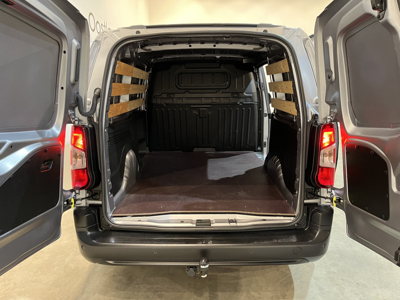 Toyota PROACE CITY 1.5 D-4D Live Long 130 PK / Euro 6 / Airco / Cruise Control / PDC / CarPlay / Navigatie / Trekhaak / - Kleine bestelwagen: afbeelding 5 Toyota PROACE CITY 1.5 D-4D Live Long 130 PK / Euro 6 / Airco / Cruise Control / PDC / CarPlay / Navigatie / Trekhaak / - Kleine bestelwagen: afbeelding 5