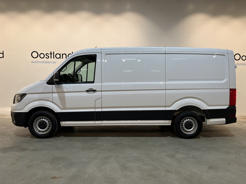 Volkswagen Crafter 30 2.0 TDI L3H2 140 PK Automaat / Euro 6 / Airco / Cruise Control / Camera / CarPlay / 3-Zits / 18.500 KM !! - Kleine bestelwagen: afbeelding 2 Volkswagen Crafter 30 2.0 TDI L3H2 140 PK Automaat / Euro 6 / Airco / Cruise Control / Camera / CarPlay / 3-Zits / 18.500 KM !! - Kleine bestelwagen: afbeelding 2